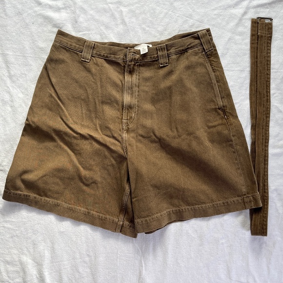 Men’s Beige Denim Shorts with Belt Size 38 - Picture 1 of 5